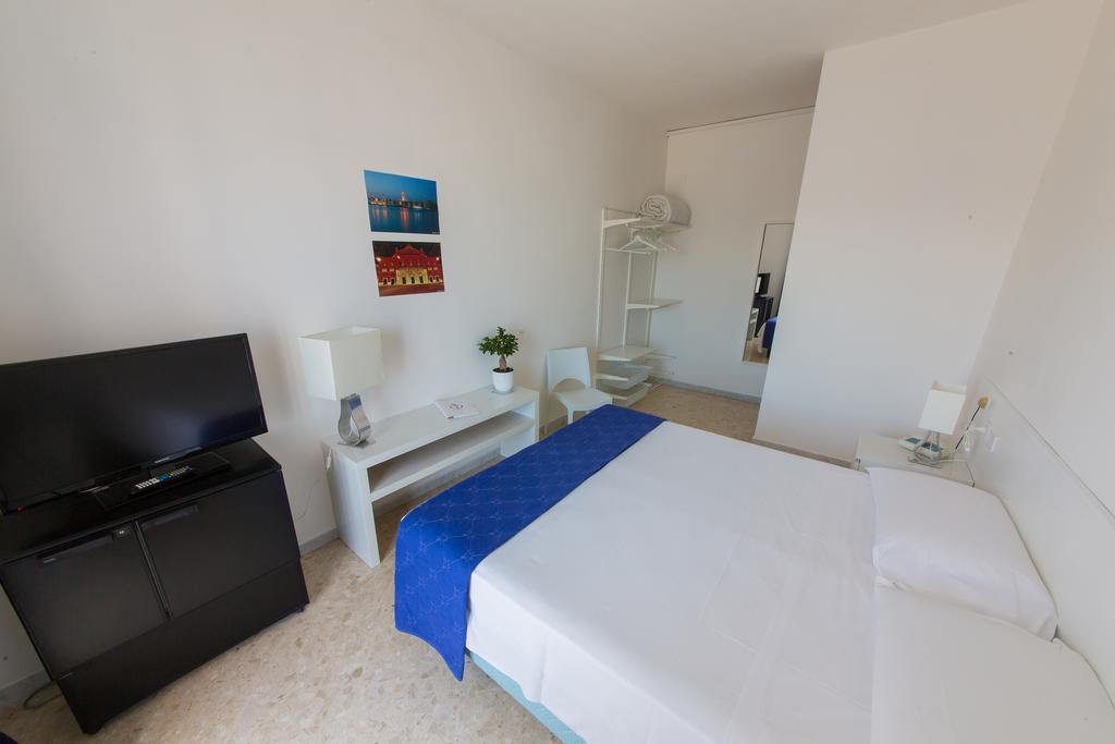 Hotel Riviera Bari Ngoại thất bức ảnh